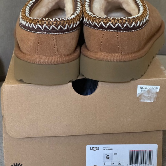 UGG Women's Tan Cozy Slippers - Picture 7 of 10